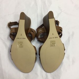 coach and four prato wedge sandal